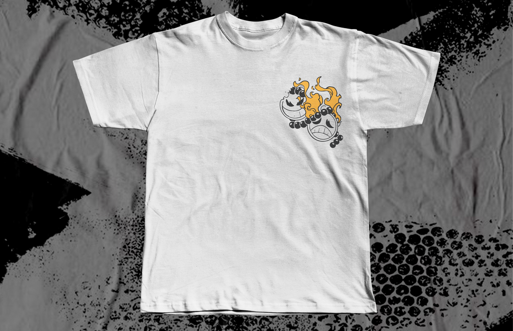 Hiken • T-Shirt