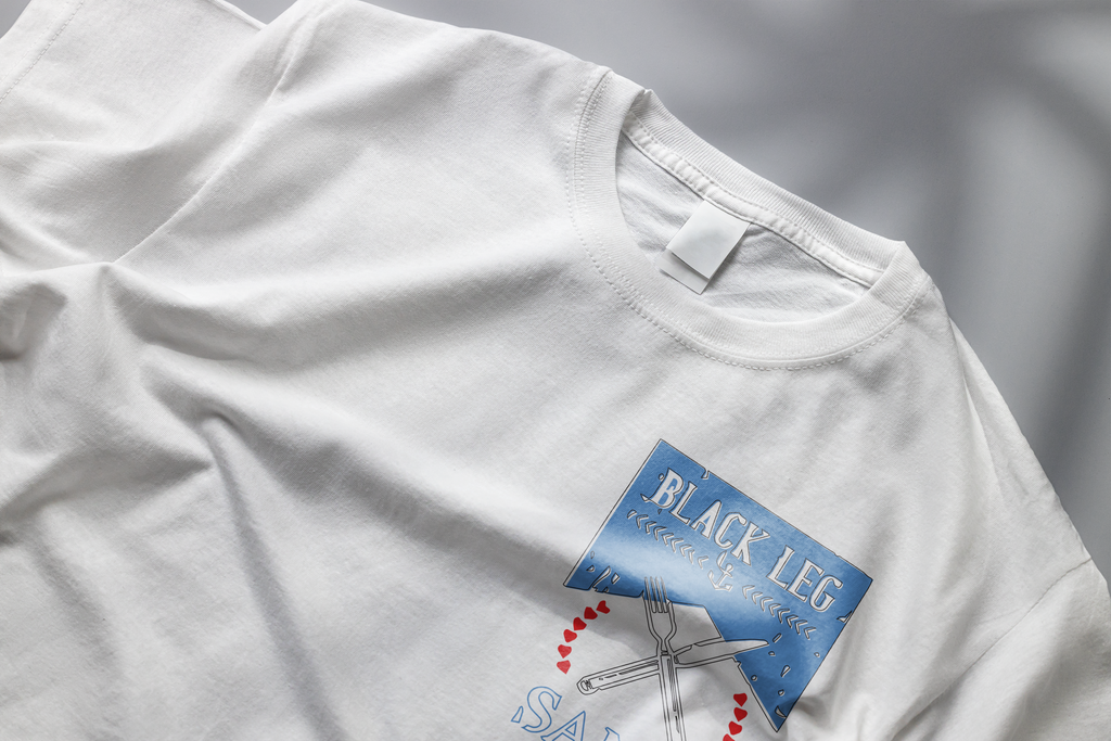 Vinsmoke Sanji • T-Shirt